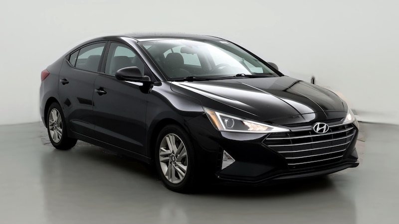 2020 Hyundai Elantra SEL Hero Image