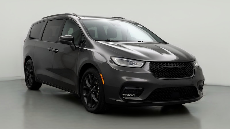 2021 Chrysler Pacifica Touring Hero Image