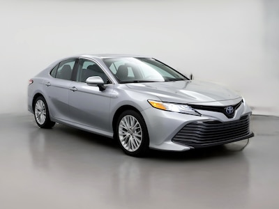 2020 Toyota Camry XLE -
                Town Center, GA