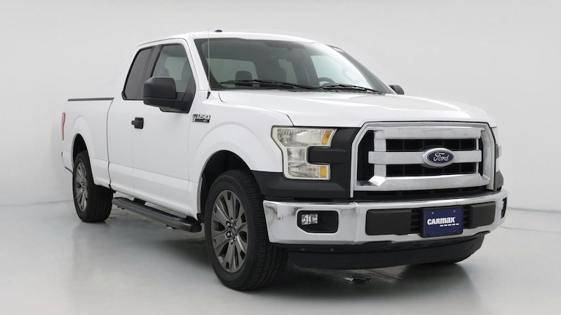 2015 Ford F-150 XLT Hero Image