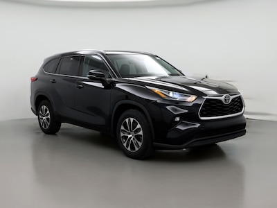 2022 Toyota Highlander XLE -
                Columbus, GA