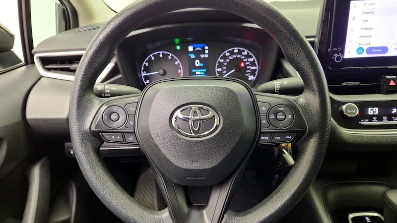 2023 Toyota Corolla LE 10