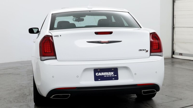 2023 Chrysler 300 S 6