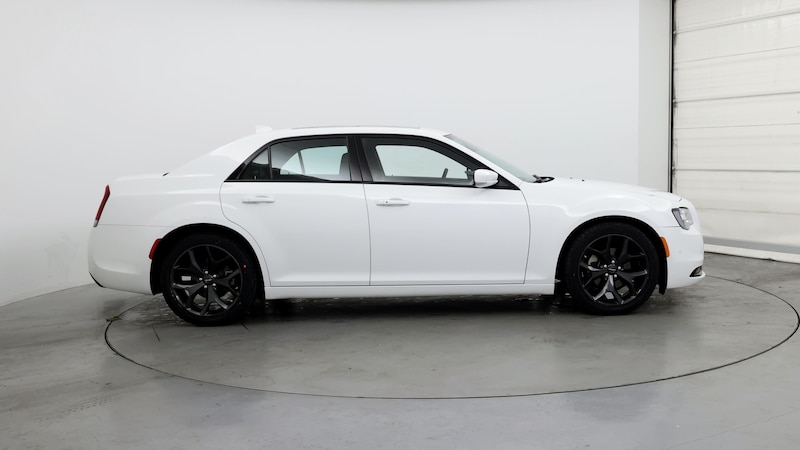 2023 Chrysler 300 S 7