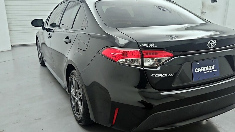 2020 Toyota Corolla LE 7