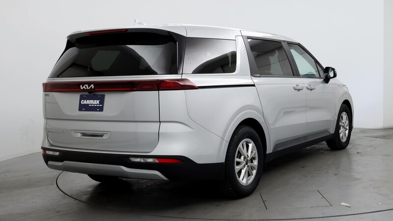 2022 Kia Carnival LXS 8