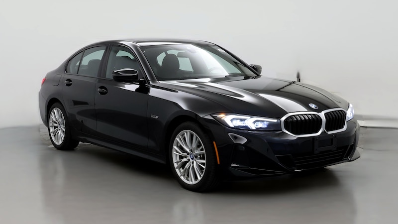 2023 BMW 3 Series 330i xDrive Hero Image