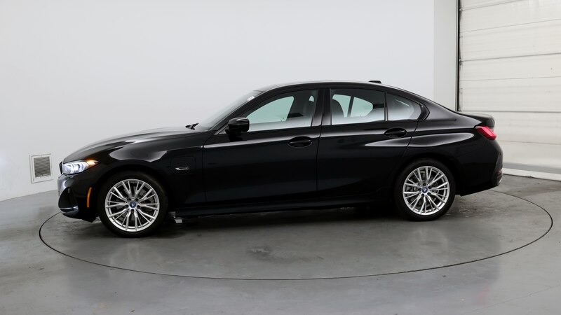 2023 BMW 3 Series 330i xDrive 3