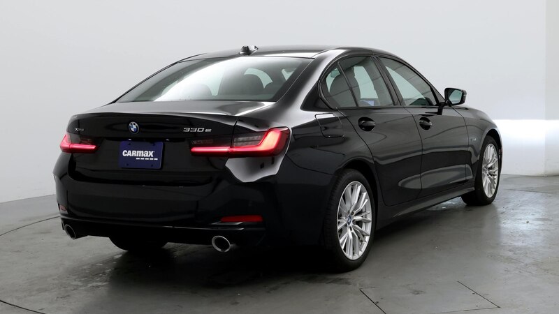 2023 BMW 3 Series 330i xDrive 8