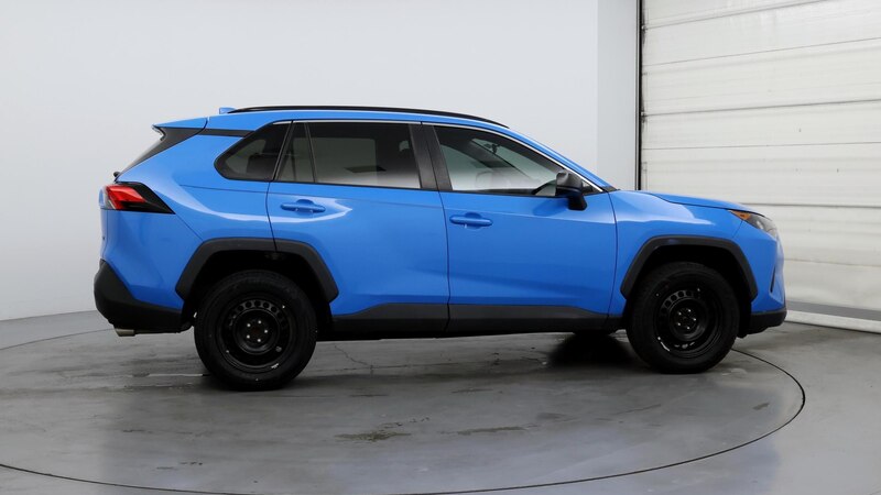 2019 Toyota RAV4 LE 7