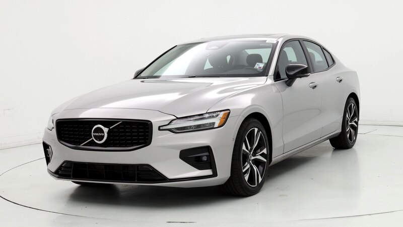 2024 Volvo S60 B5 Plus 4