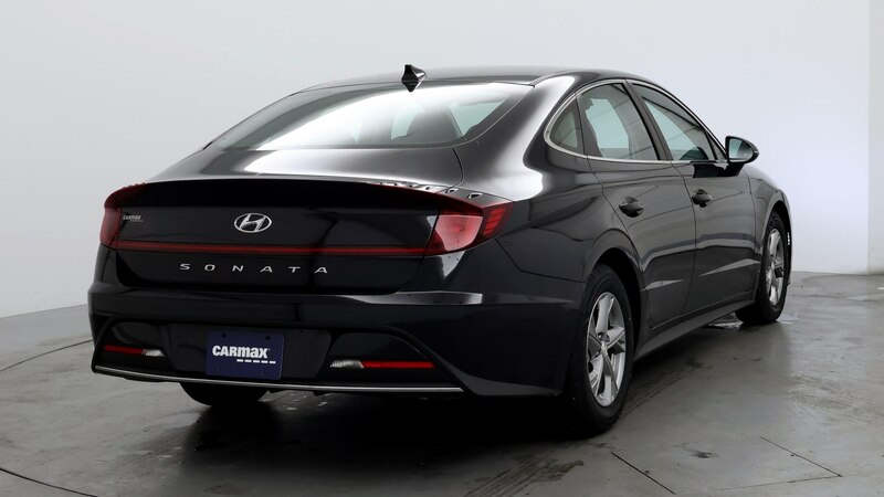 2023 Hyundai Sonata SE 8