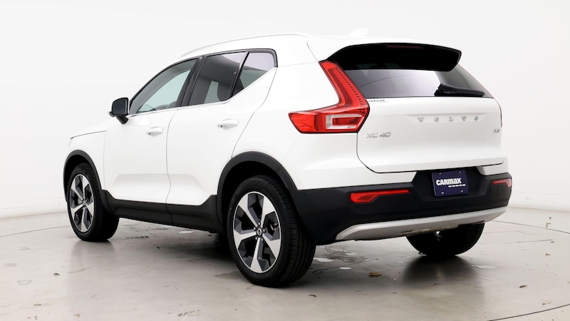 2024 Volvo XC40 B5 Plus 2