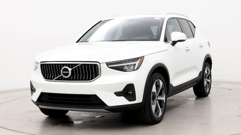 2024 Volvo XC40 B5 Plus 4