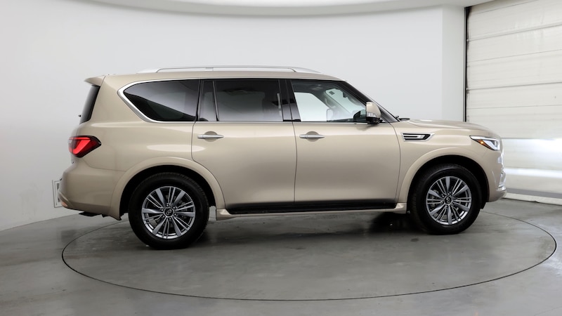 2023 INFINITI QX80 Luxe 7