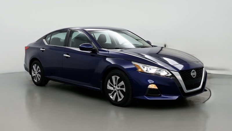 2019 Nissan Altima S Hero Image