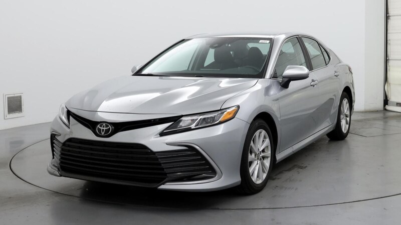 2022 Toyota Camry LE 4