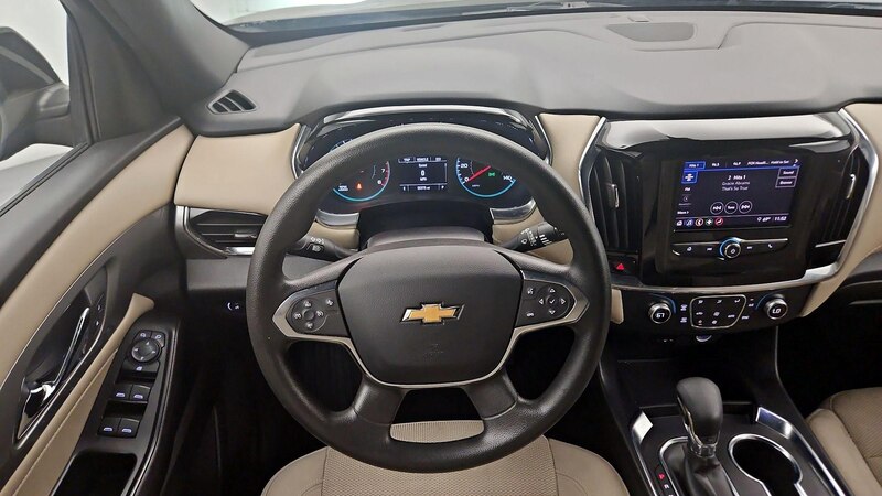 2023 Chevrolet Traverse LS 10