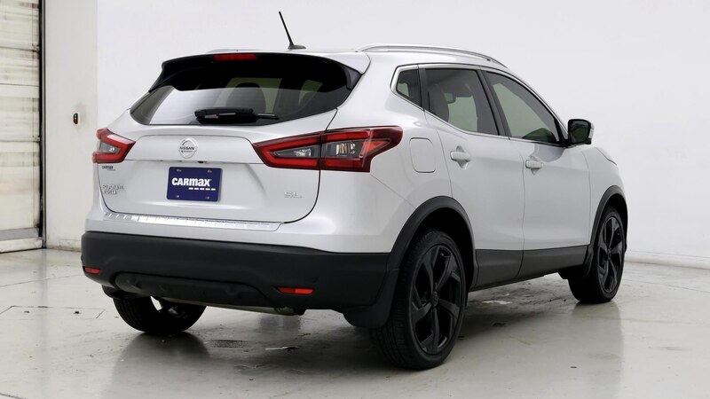 2021 Nissan Rogue Sport SL 8