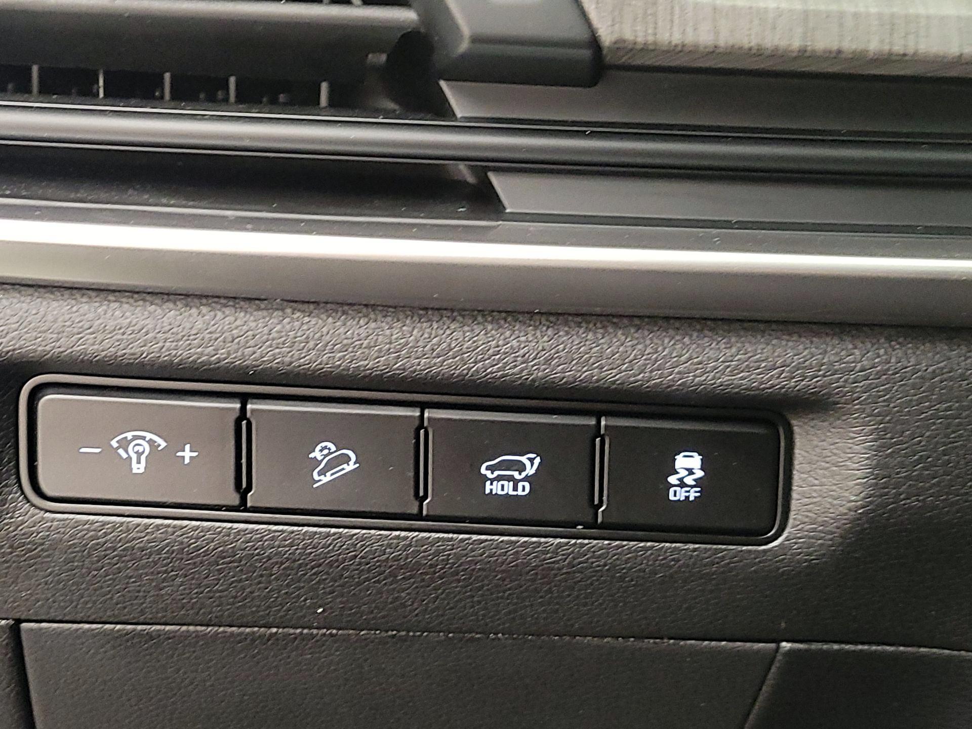 Thumbnail: 2024 Kia Telluride - 13