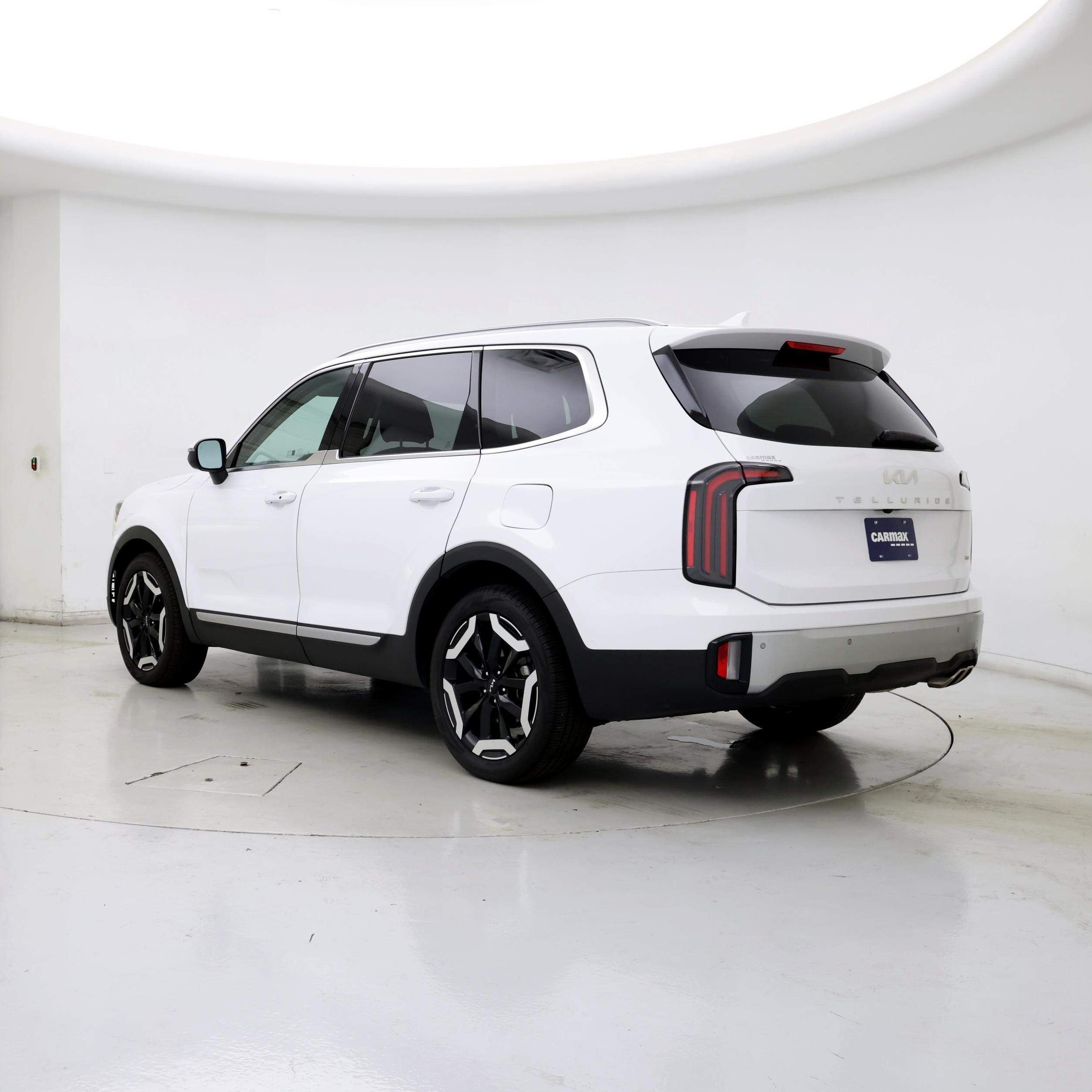 Thumbnail: 2024 Kia Telluride - 2