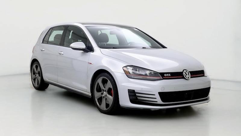 2015 Volkswagen Golf GTI SE Hero Image