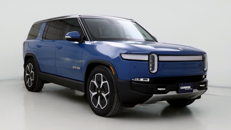 2023 Rivian R1S Adventure Hero Image