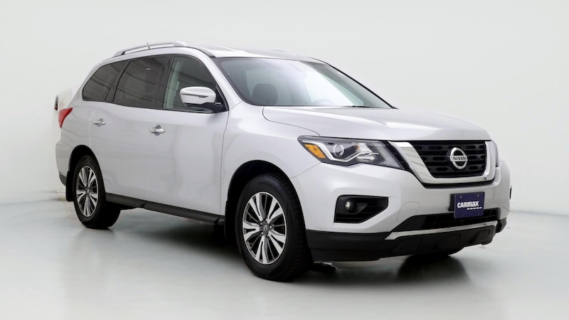 2017 Nissan Pathfinder SL Hero Image