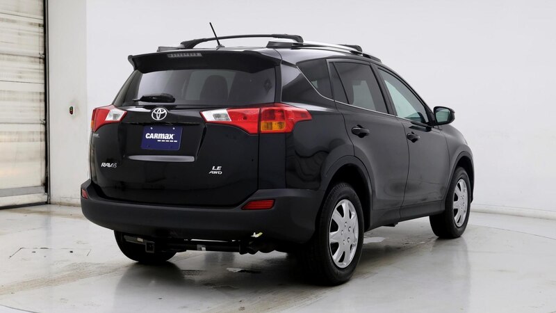 2015 Toyota RAV4 LE 8