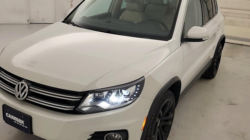 2017 Volkswagen Tiguan SEL 3