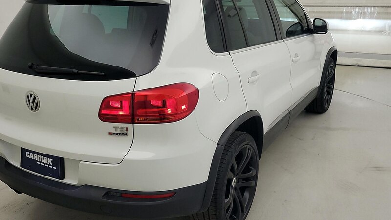 2017 Volkswagen Tiguan SEL 5