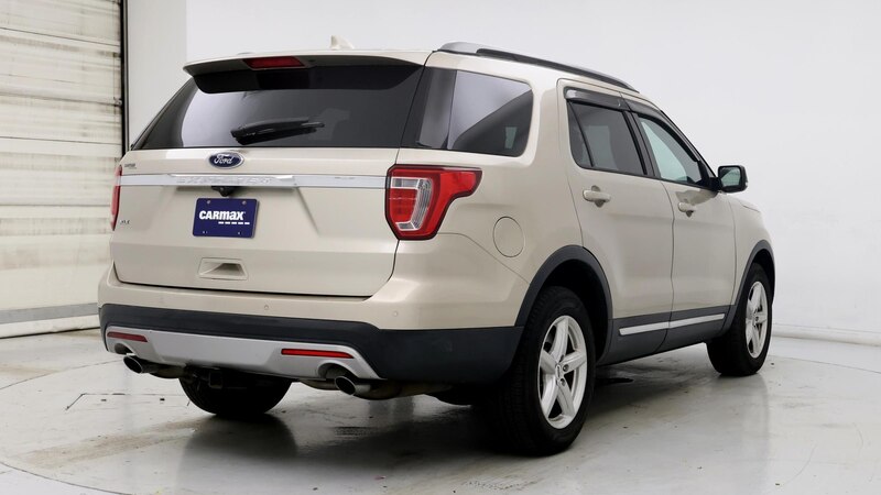 2017 Ford Explorer XLT 8