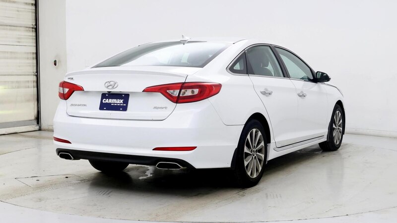 2016 Hyundai Sonata Sport 8