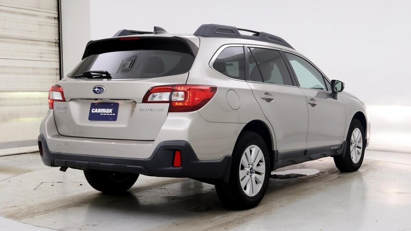 2019 Subaru Outback Premium 8