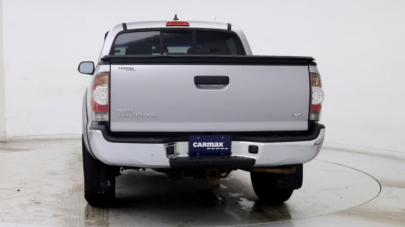 2015 Toyota Tacoma  6