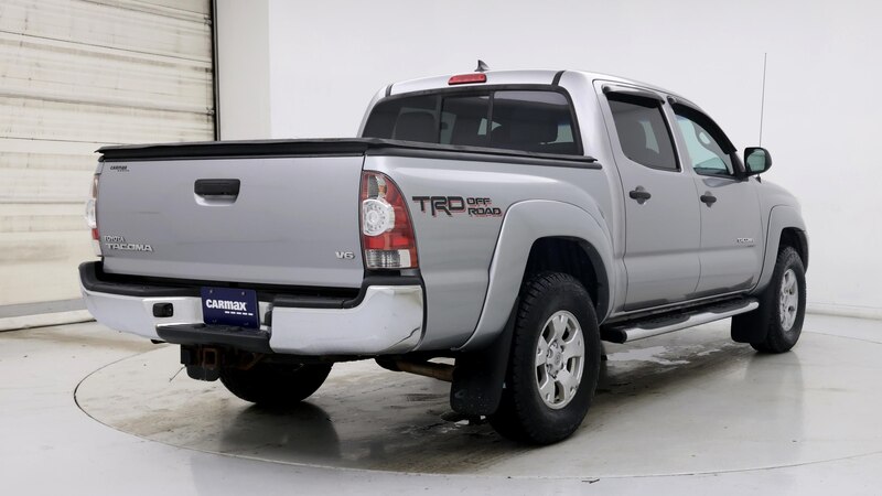 2015 Toyota Tacoma  8