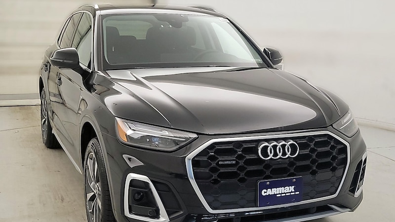 2023 Audi Q5 e Premium Plus Hero Image