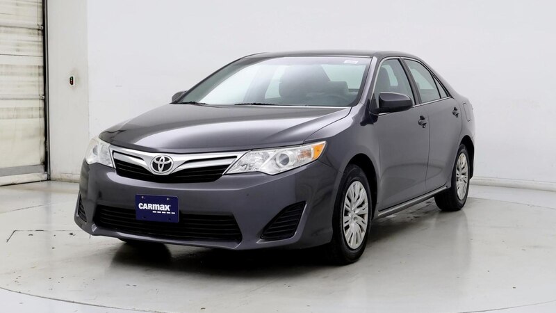 2014 Toyota Camry LE 4