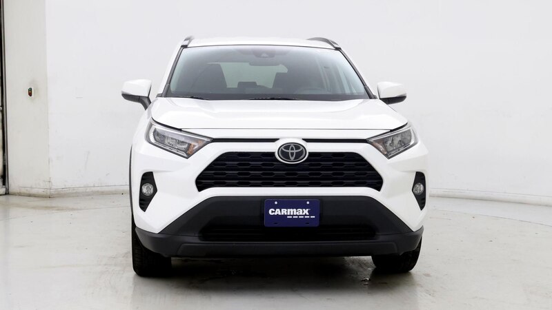 2020 Toyota RAV4 XLE 5