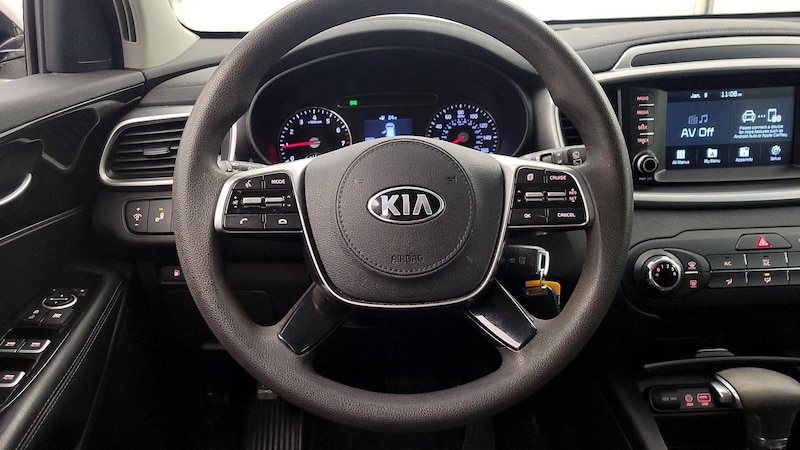 2019 Kia Sorento LX 10