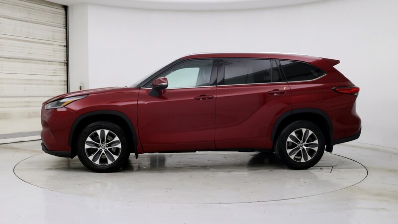 2021 Toyota Highlander XLE 3