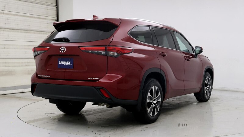 2021 Toyota Highlander XLE 8