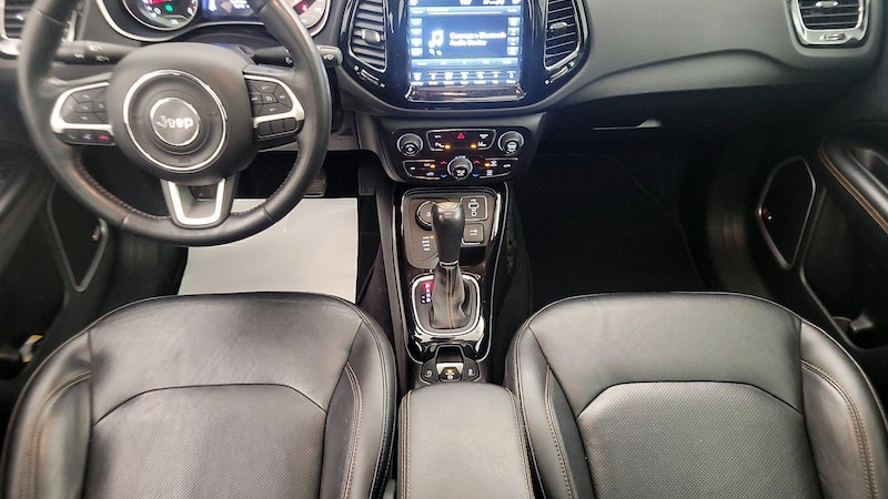 2018 Jeep Compass Limited 9