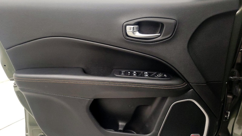 2018 Jeep Compass Limited 12