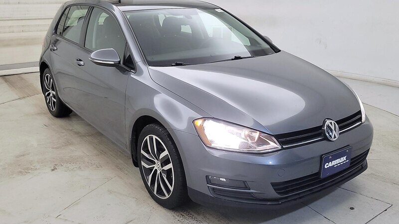 2015 Volkswagen Golf S Hero Image