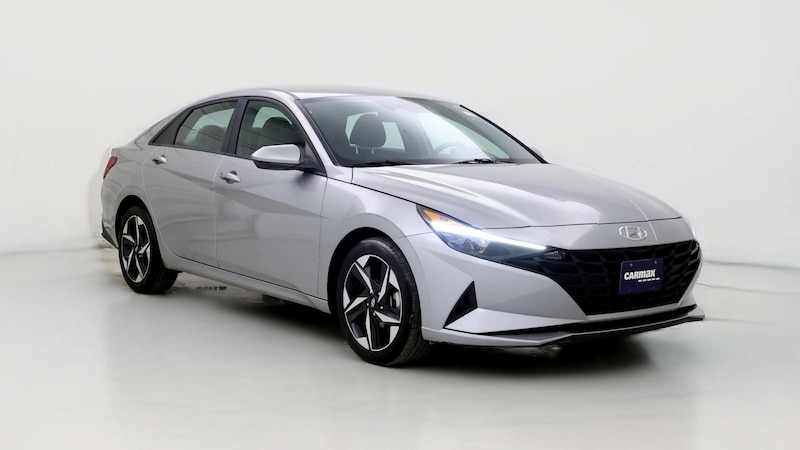 2023 Hyundai Elantra SEL Hero Image