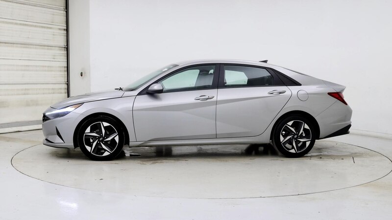 2023 Hyundai Elantra SEL 3