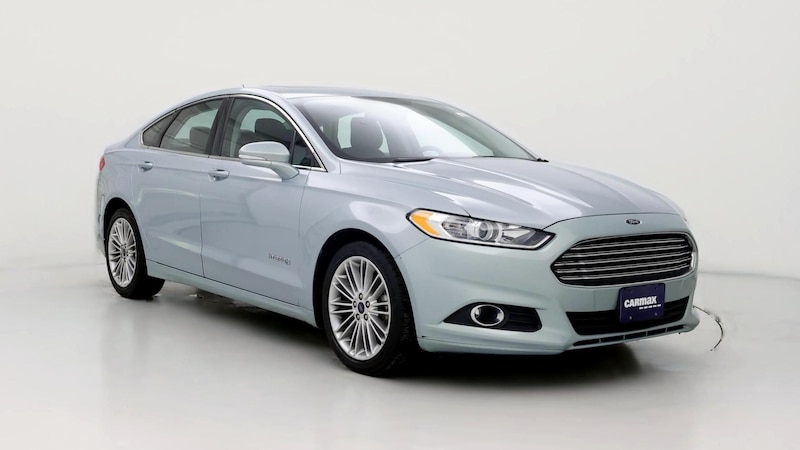 2014 Ford Fusion SE Hero Image