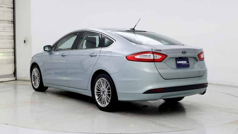 2014 Ford Fusion SE 2