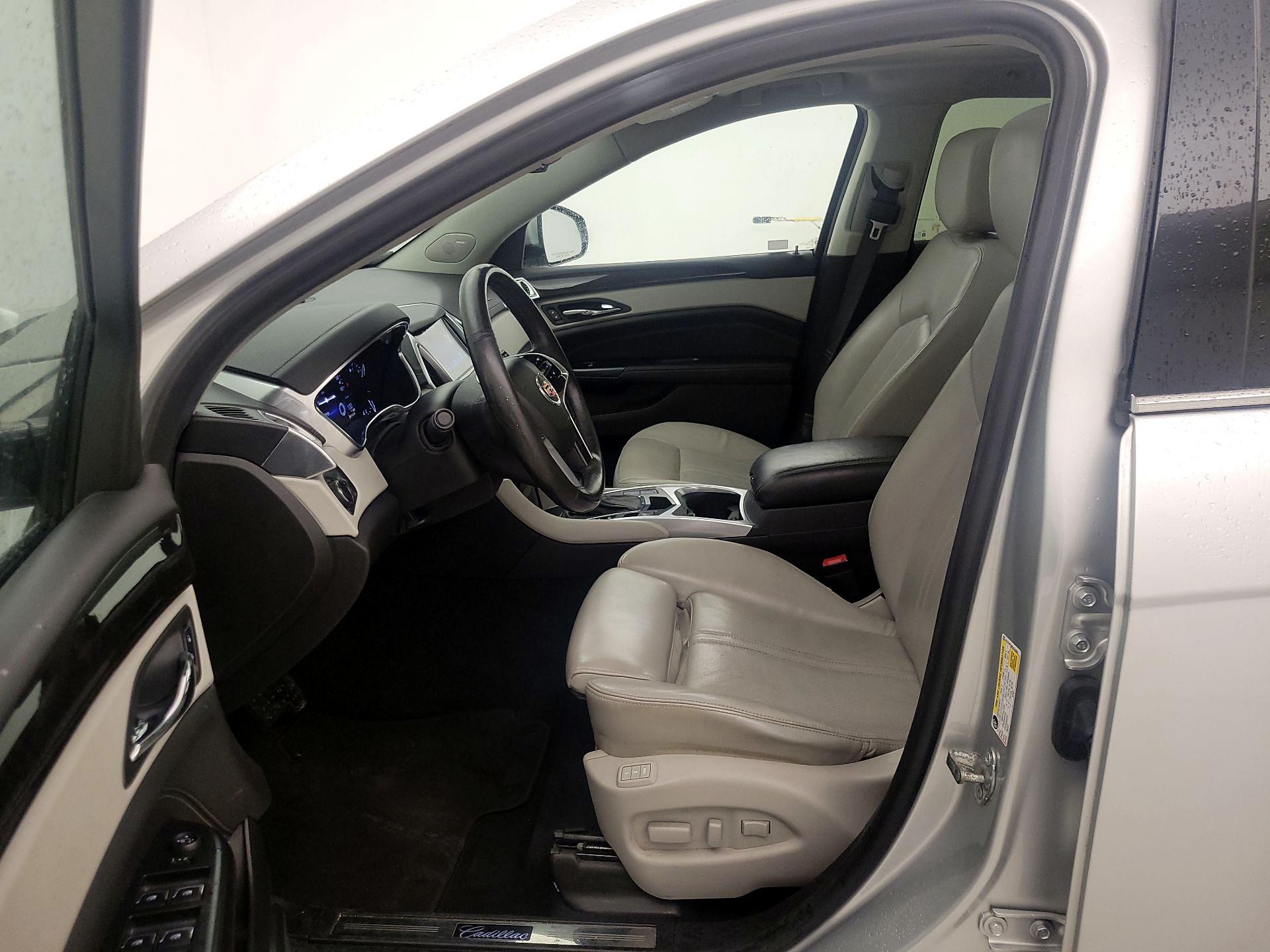 Thumbnail: 2015 Cadillac SRX - 11